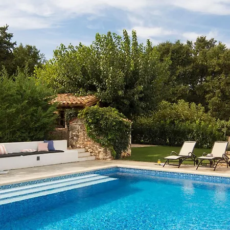 Flavia Traditionelles Steinhaus Mit Pool *